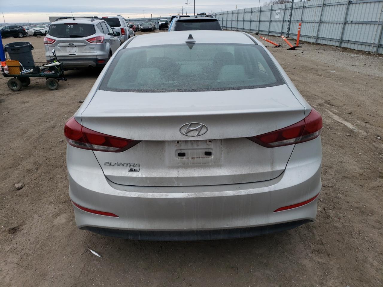 2017 HYUNDAI ELANTRA SE - Фото 6
