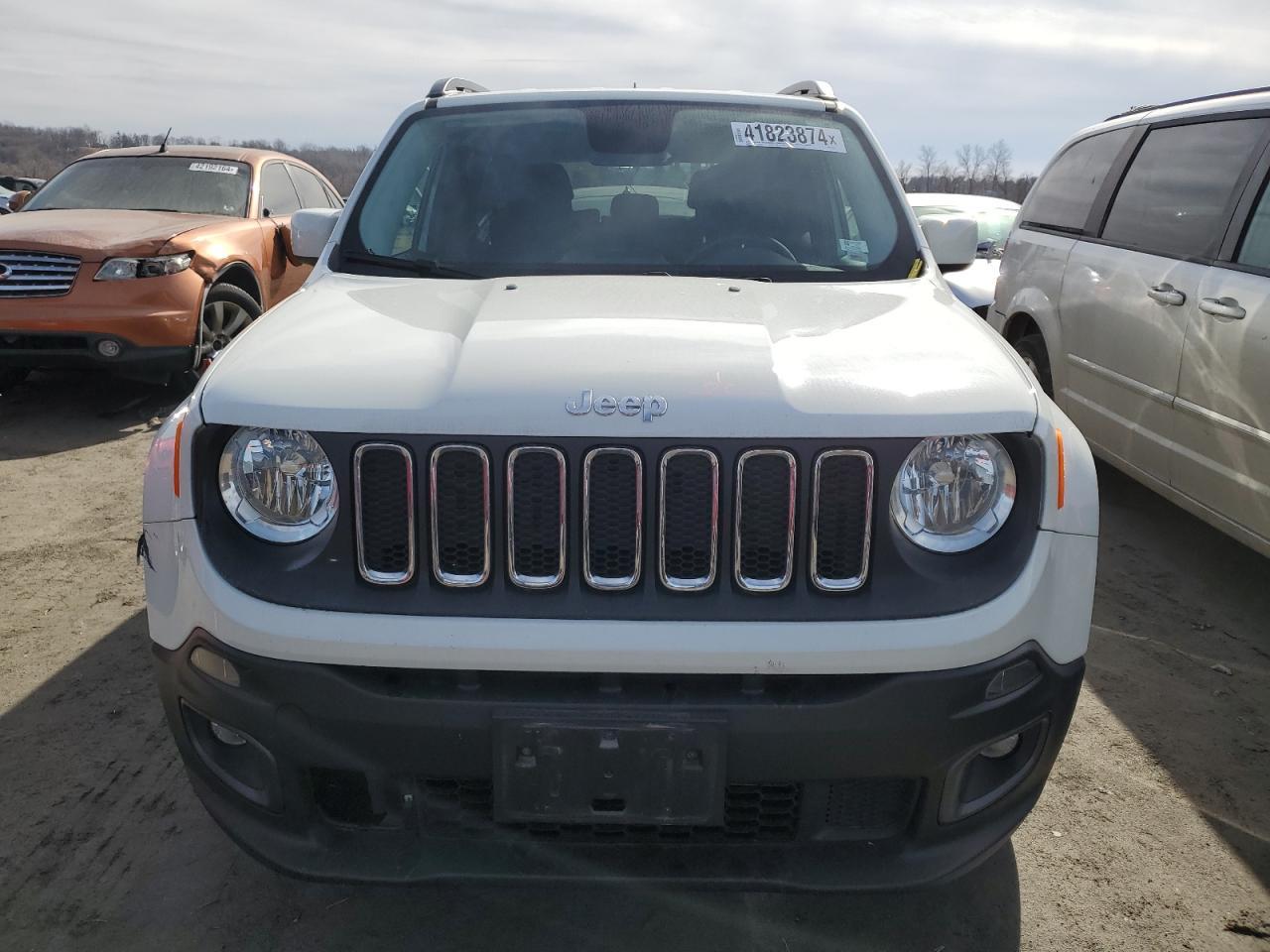 2017 JEEP RENEGADE L - Image 5