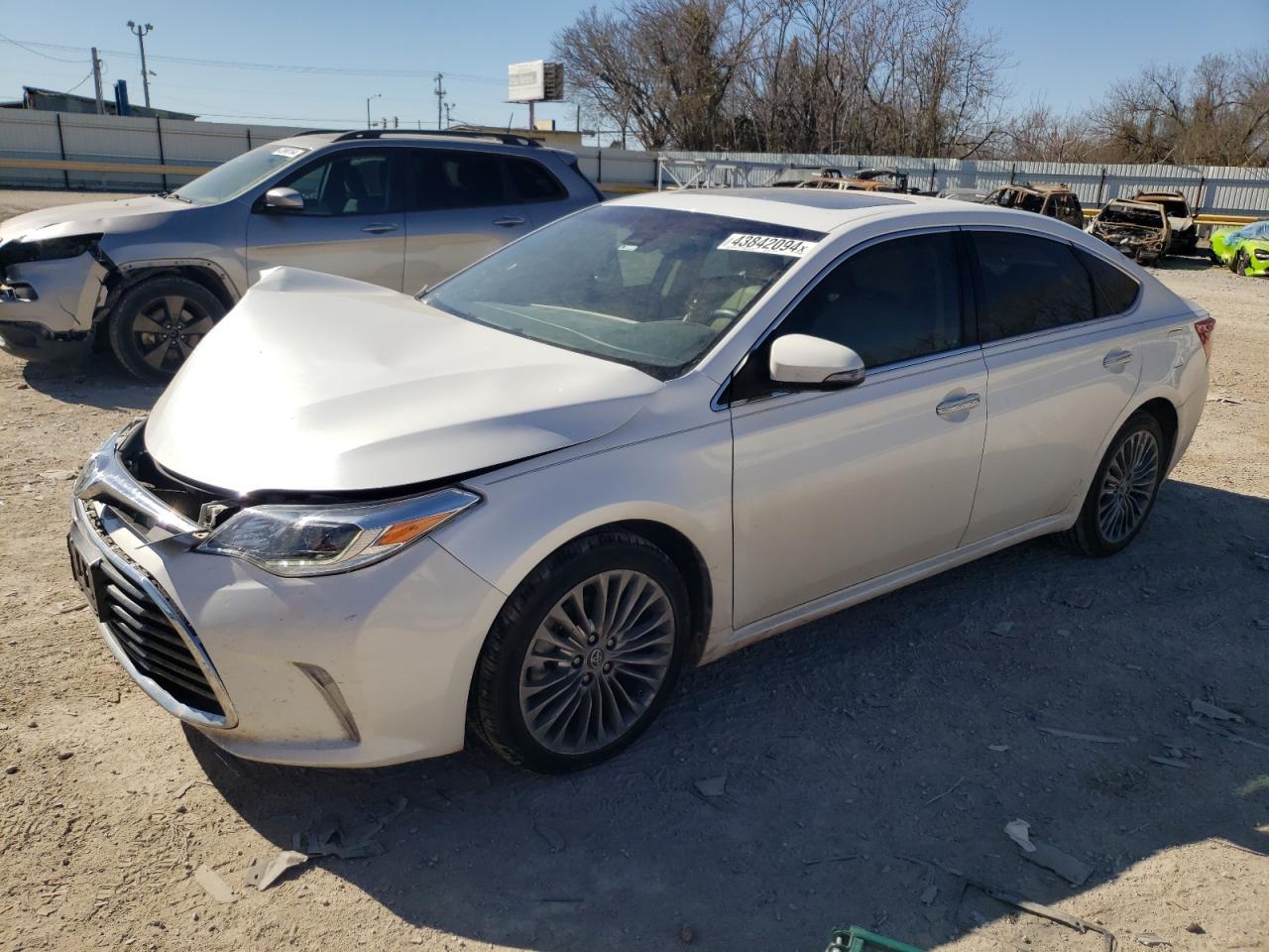 2016 TOYOTA AVALON XLE