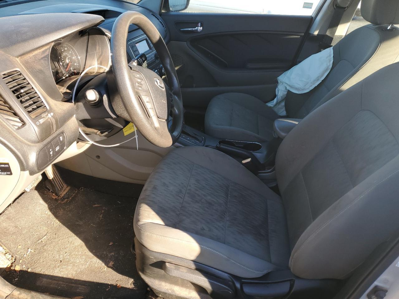 2015 KIA FORTE LX - Фото 7