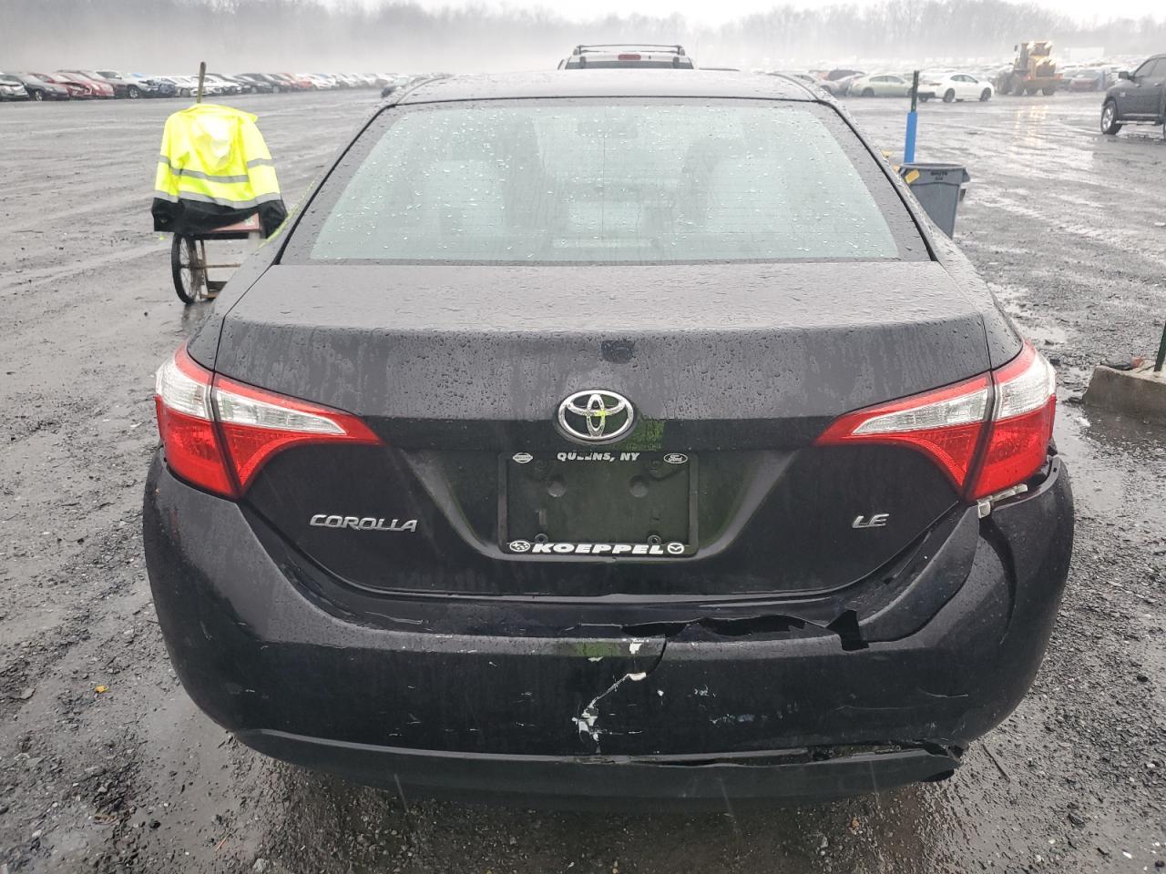 2014 TOYOTA COROLLA L - Image 6