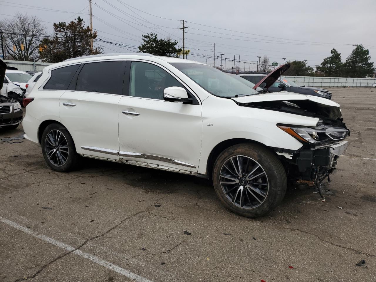 2016 INFINITI QX60 - Фото 4