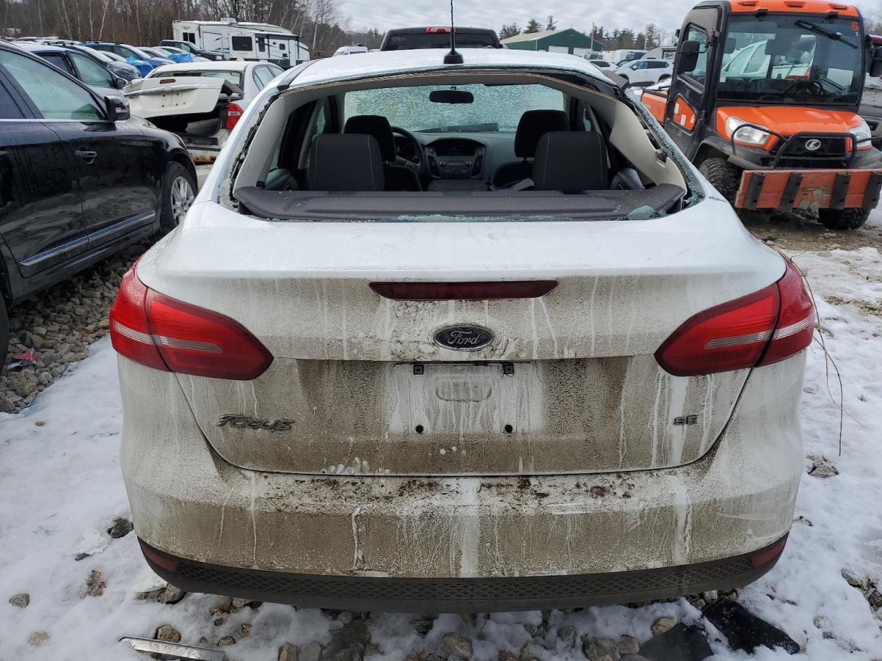 2018 FORD FOCUS SE - Image 6