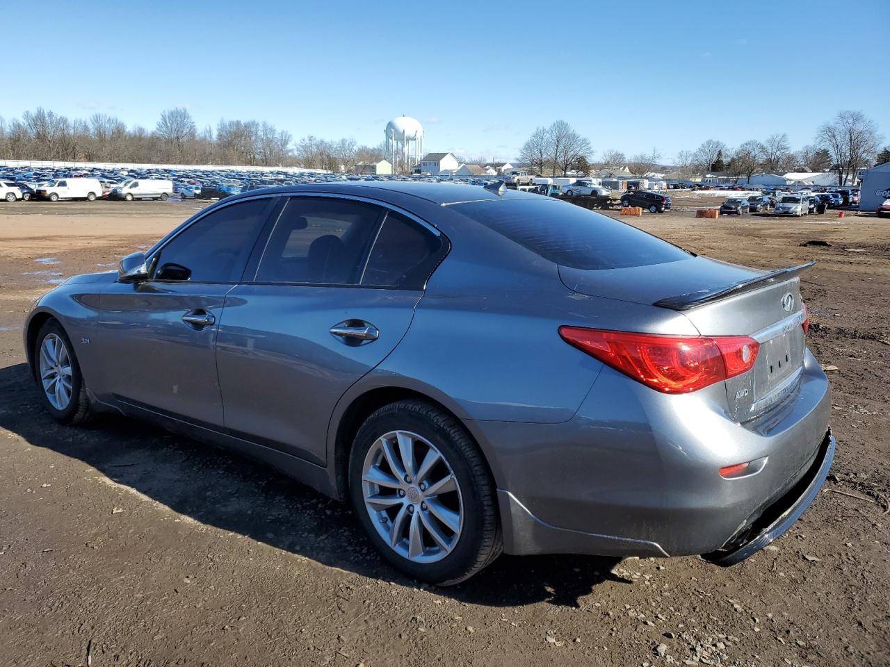 2016 INFINITI Q50 PREMIU - Фото 2