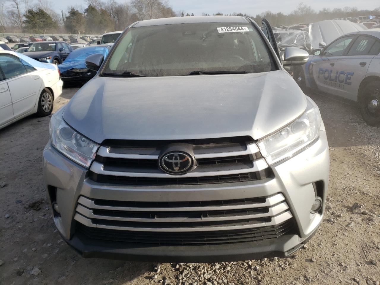 2019 TOYOTA HIGHLANDER - Image 5