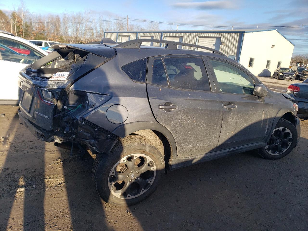 2021 SUBARU CROSSTREK - Фото 3
