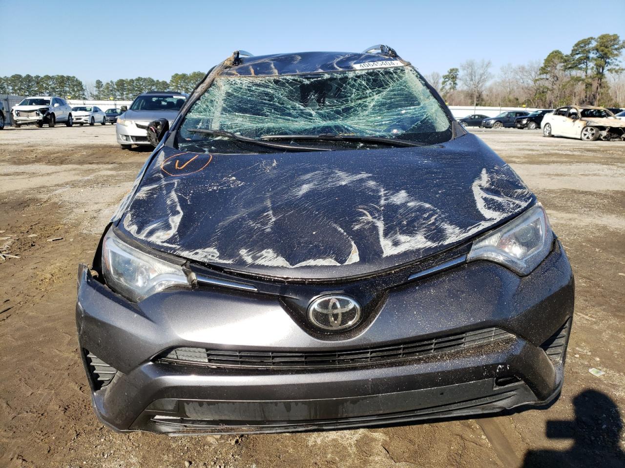 2017 TOYOTA RAV4 LE - Image 5