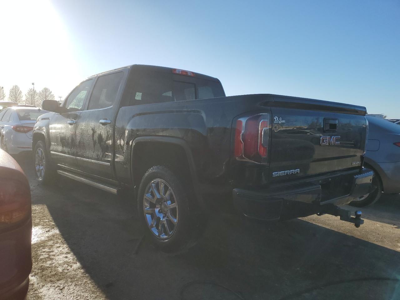 2016 GMC SIERRA K15 - Фото 2