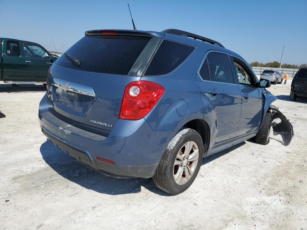 2011 CHEVROLET EQUINOX LT - Фото 3
