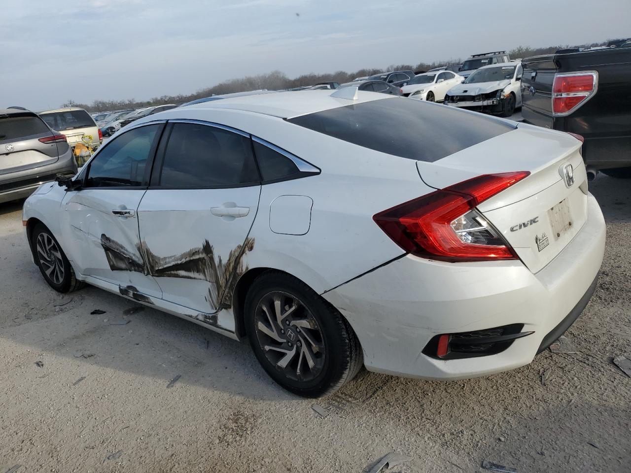 2018 HONDA CIVIC EX - Image 2