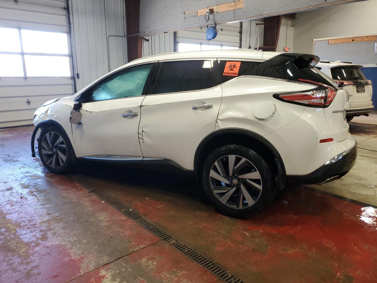 2015 NISSAN MURANO S - Image 2