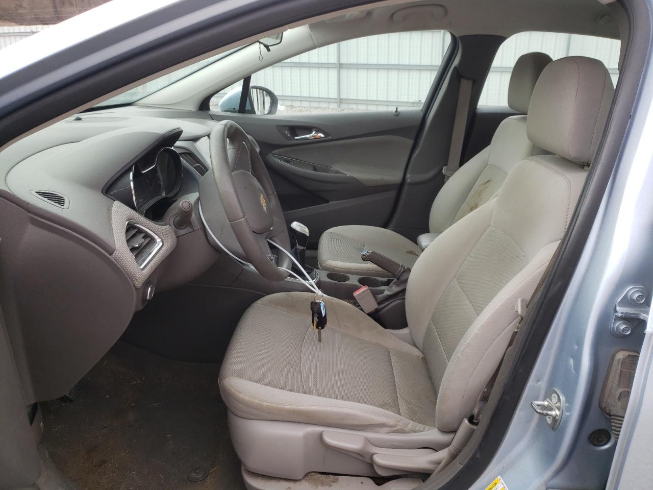 2017 CHEVROLET CRUZE LS - Image 7