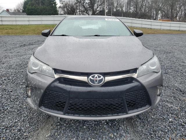2017 Toyota Camry Le - Фото 5