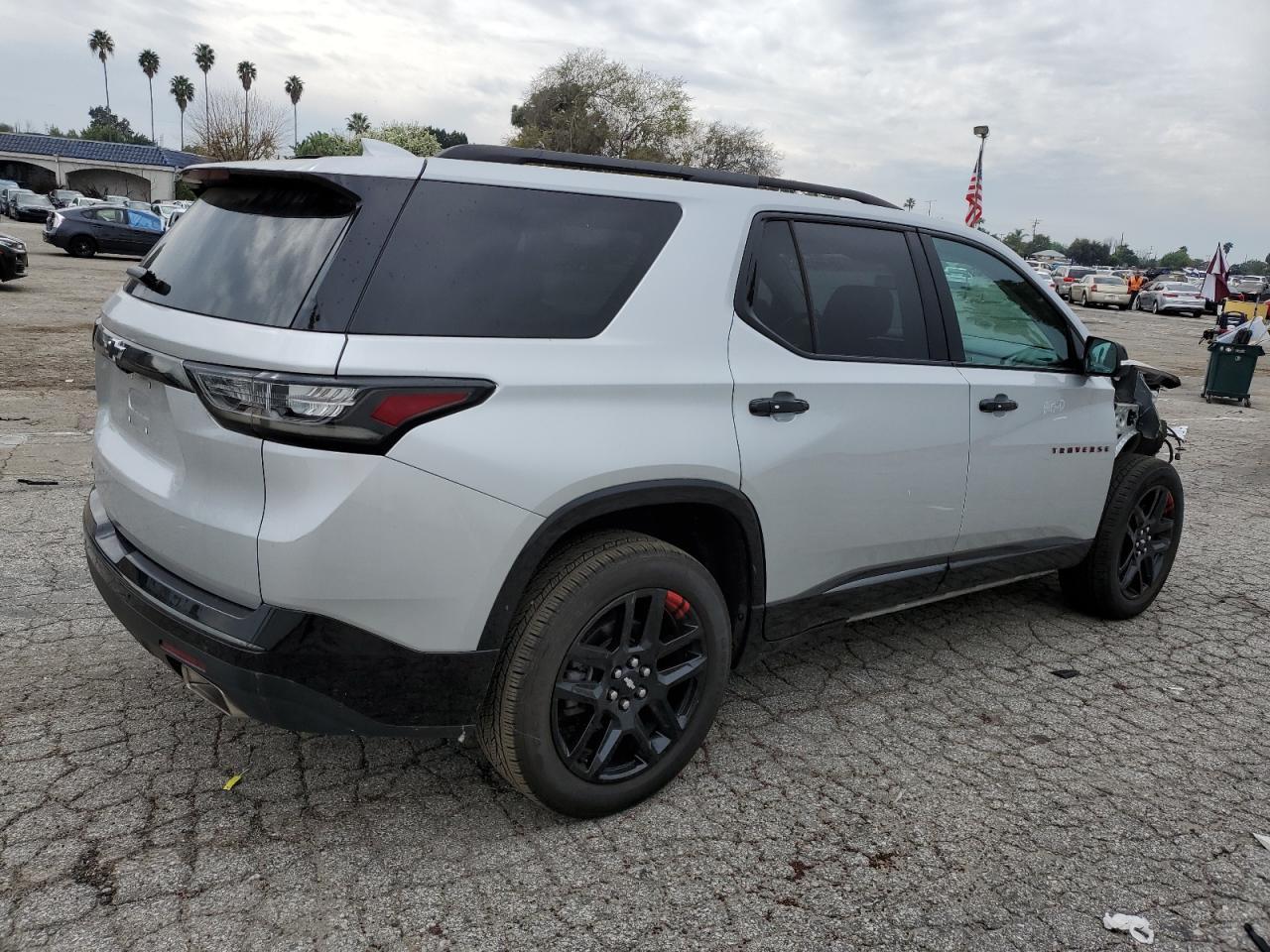 2021 CHEVROLET TRAVERSE P - Фото 3
