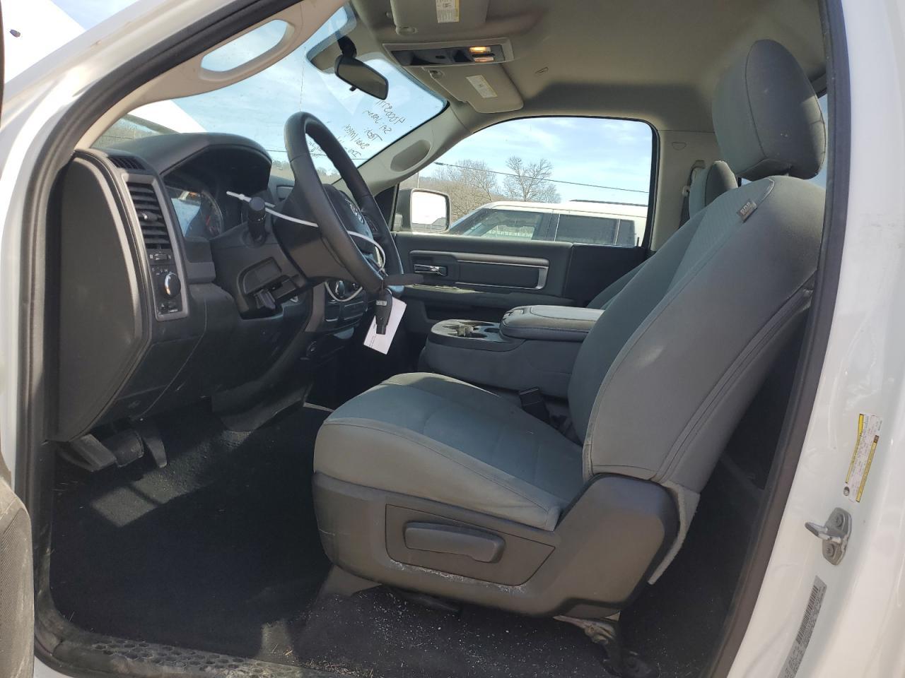 2019 RAM 1500 CLASS - Image 7