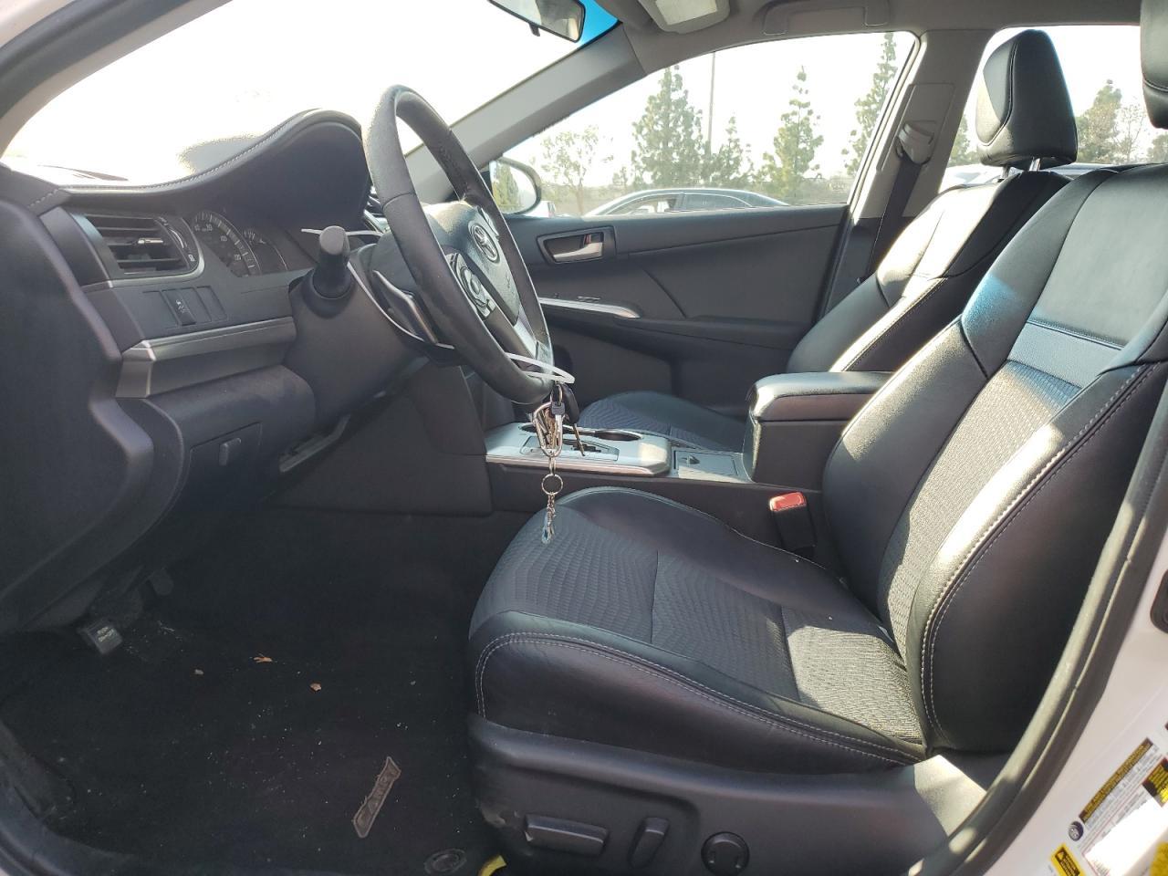 2013 TOYOTA CAMRY L - Фото 7