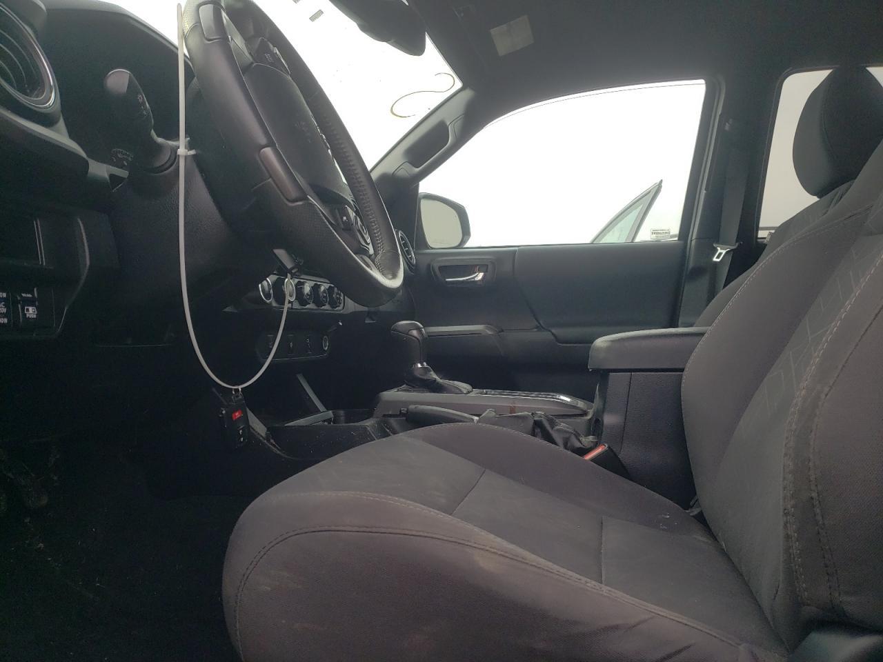 2017 TOYOTA TACOMA DOU - Фото 7