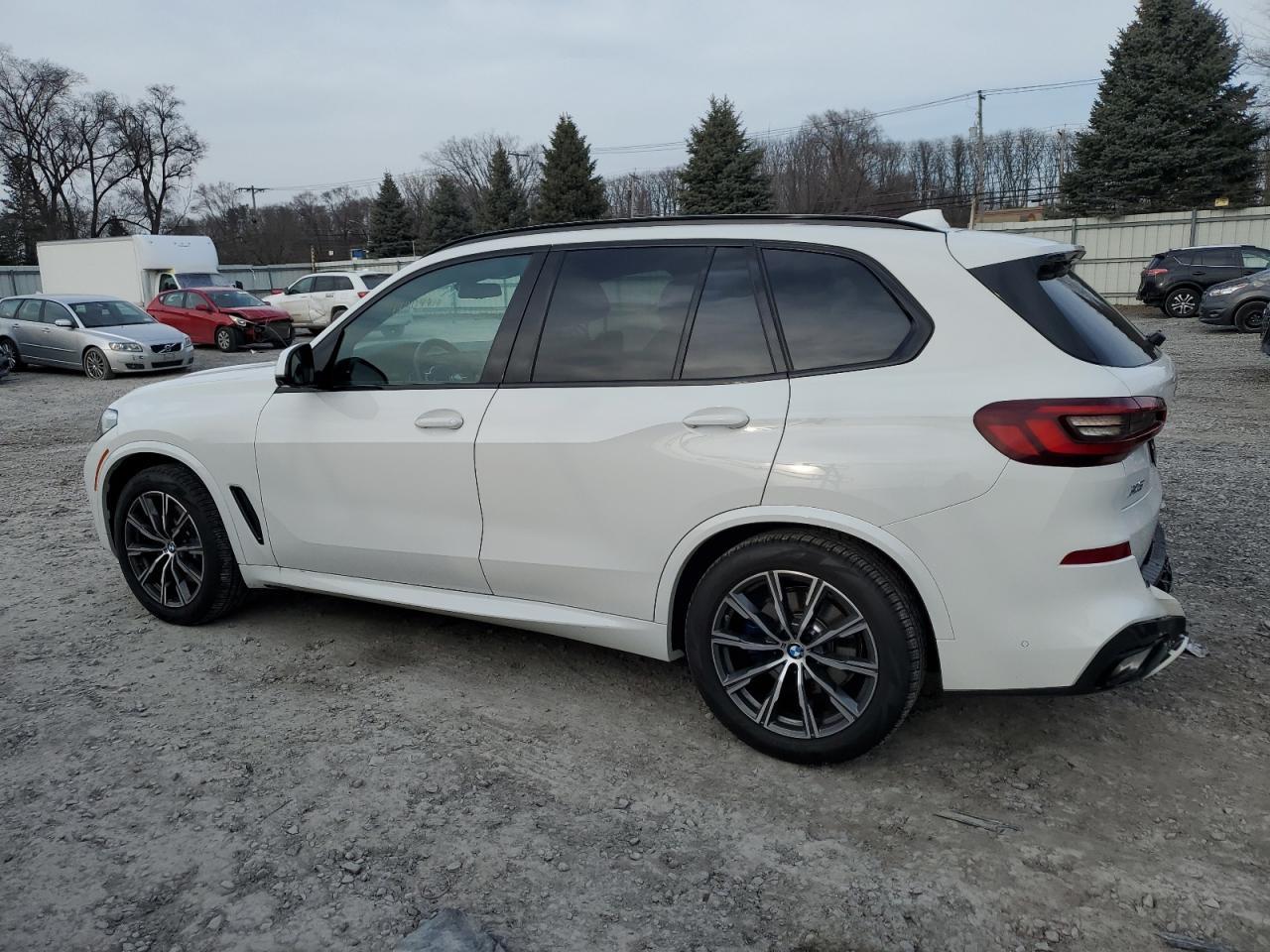 2023 BMW X5 XDRIVE4 - Фото 2