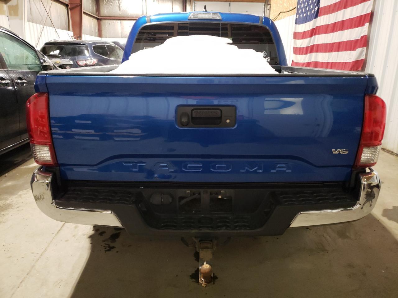 2017 TOYOTA TACOMA DOU - Фото 6