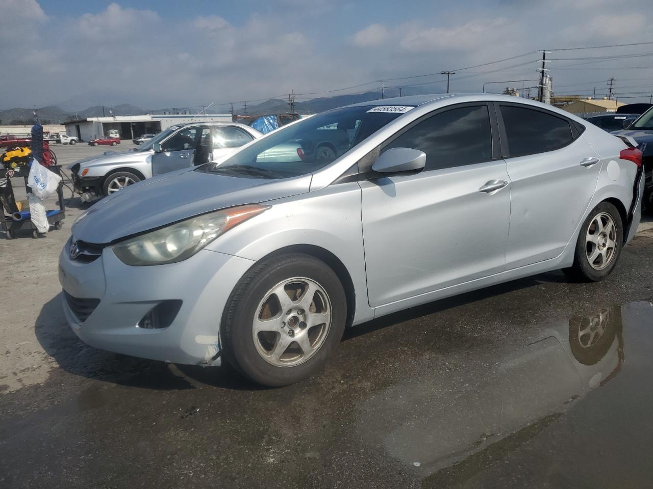 2011 HYUNDAI ELANTRA GL