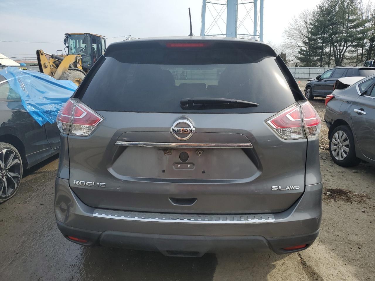 2015 NISSAN ROGUE S - Фото 6