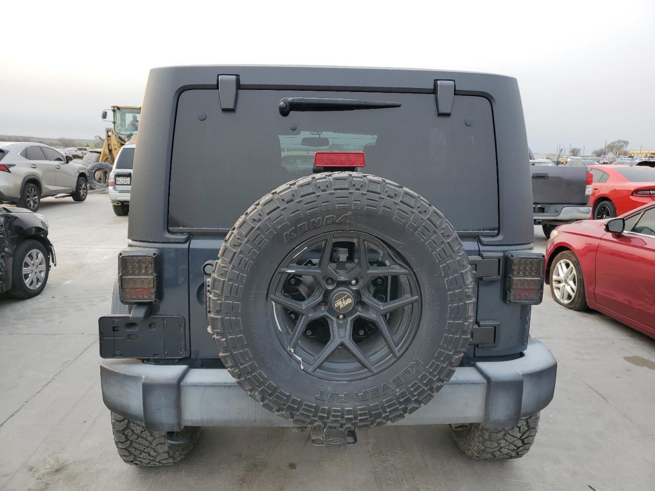 2017 JEEP WRANGLER U - Фото 6