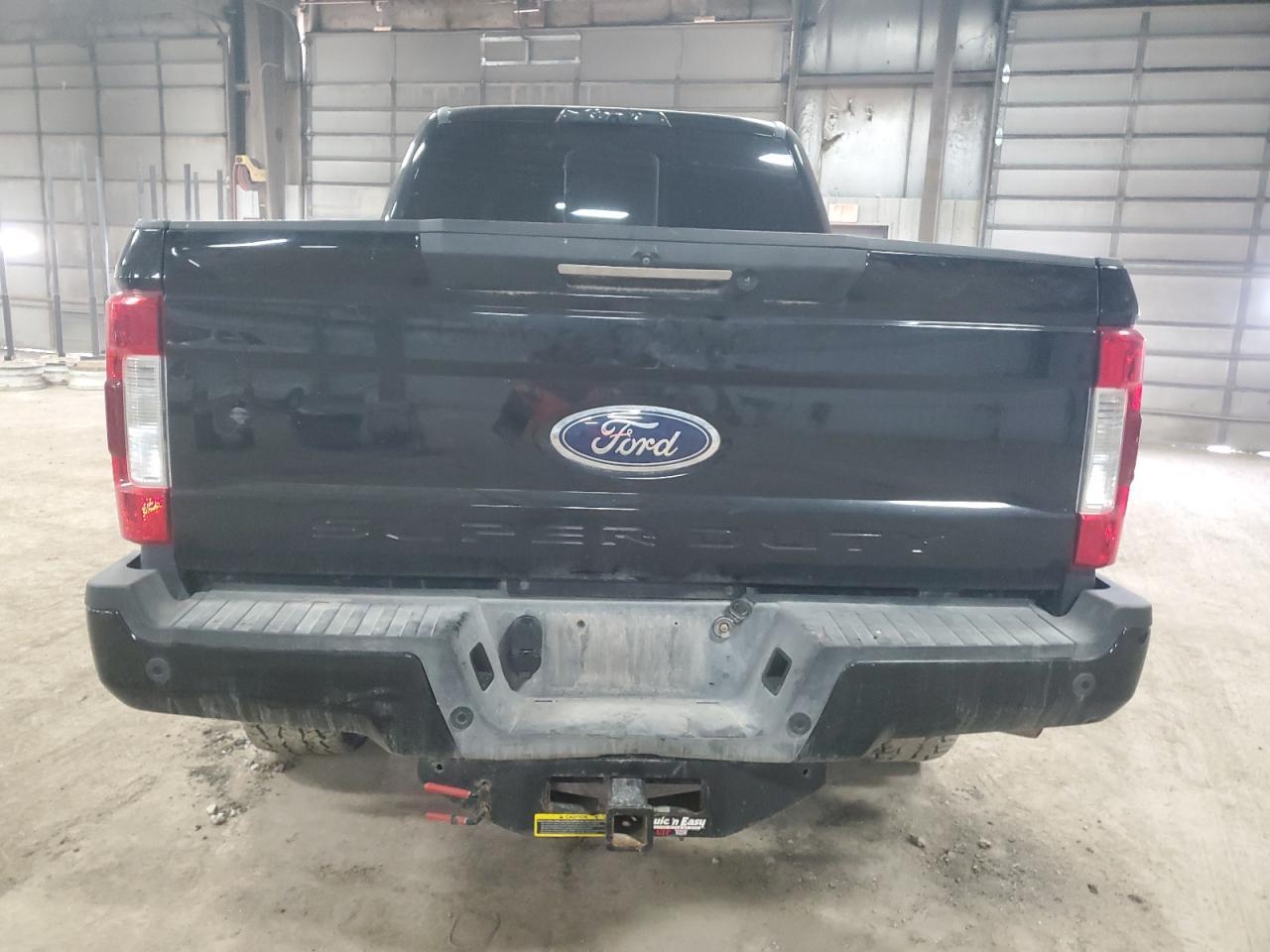 2017 FORD F250 SUPER - Image 6