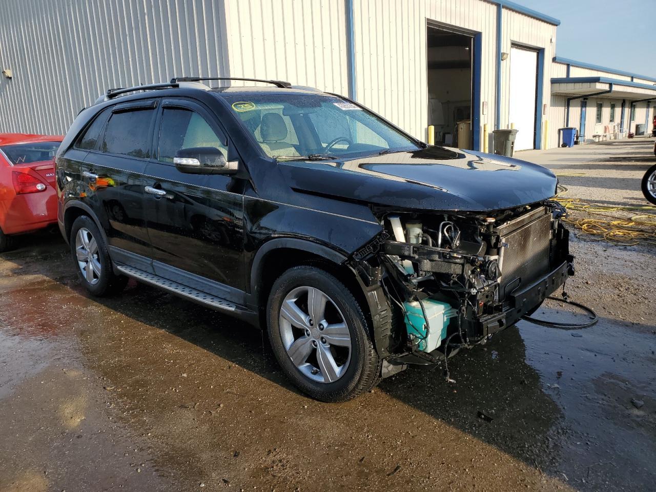 2012 KIA SORENTO EX - Image 4