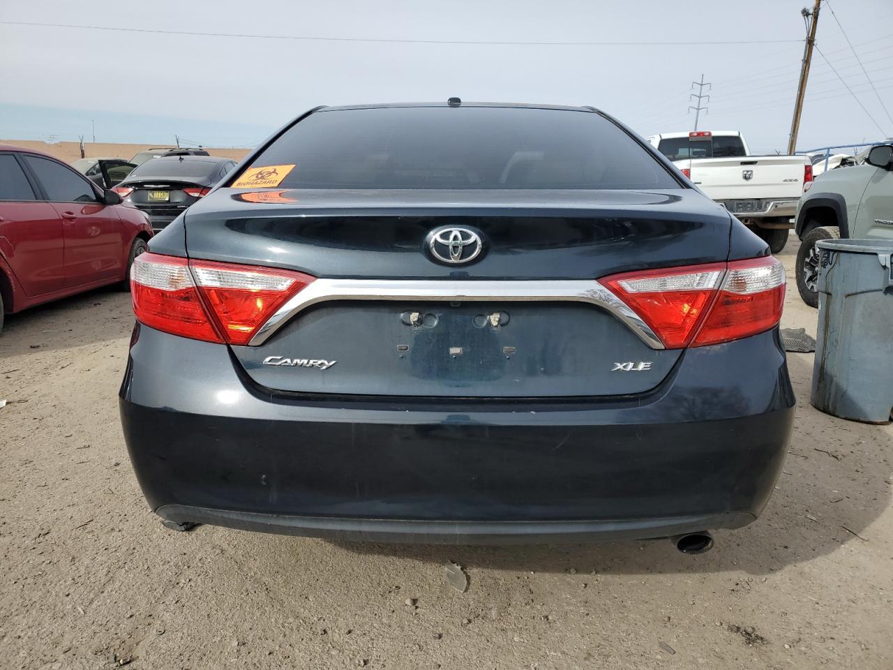 2015 TOYOTA CAMRY LE - Image 6