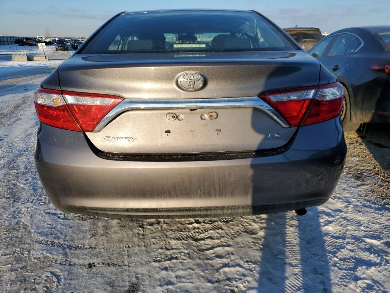 2016 TOYOTA CAMRY LE - Image 6
