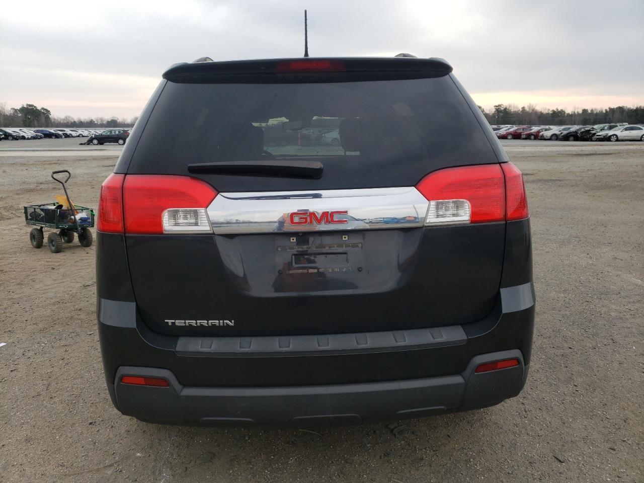 2014 GMC TERRAIN SL - Image 6