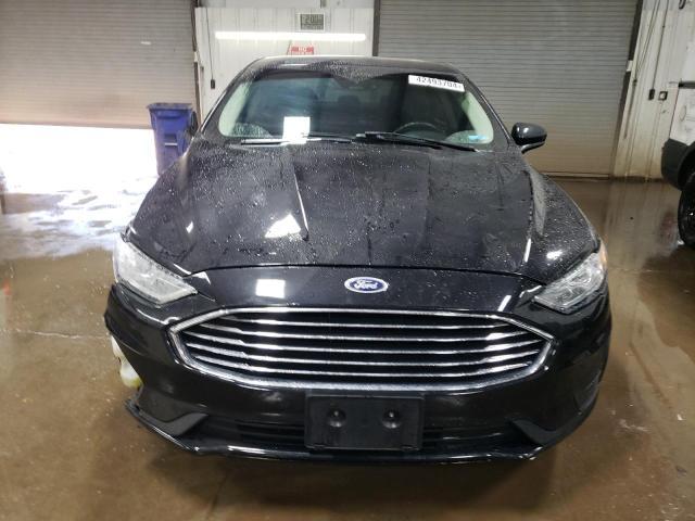 2020 Ford Fusion Se - Фото 5