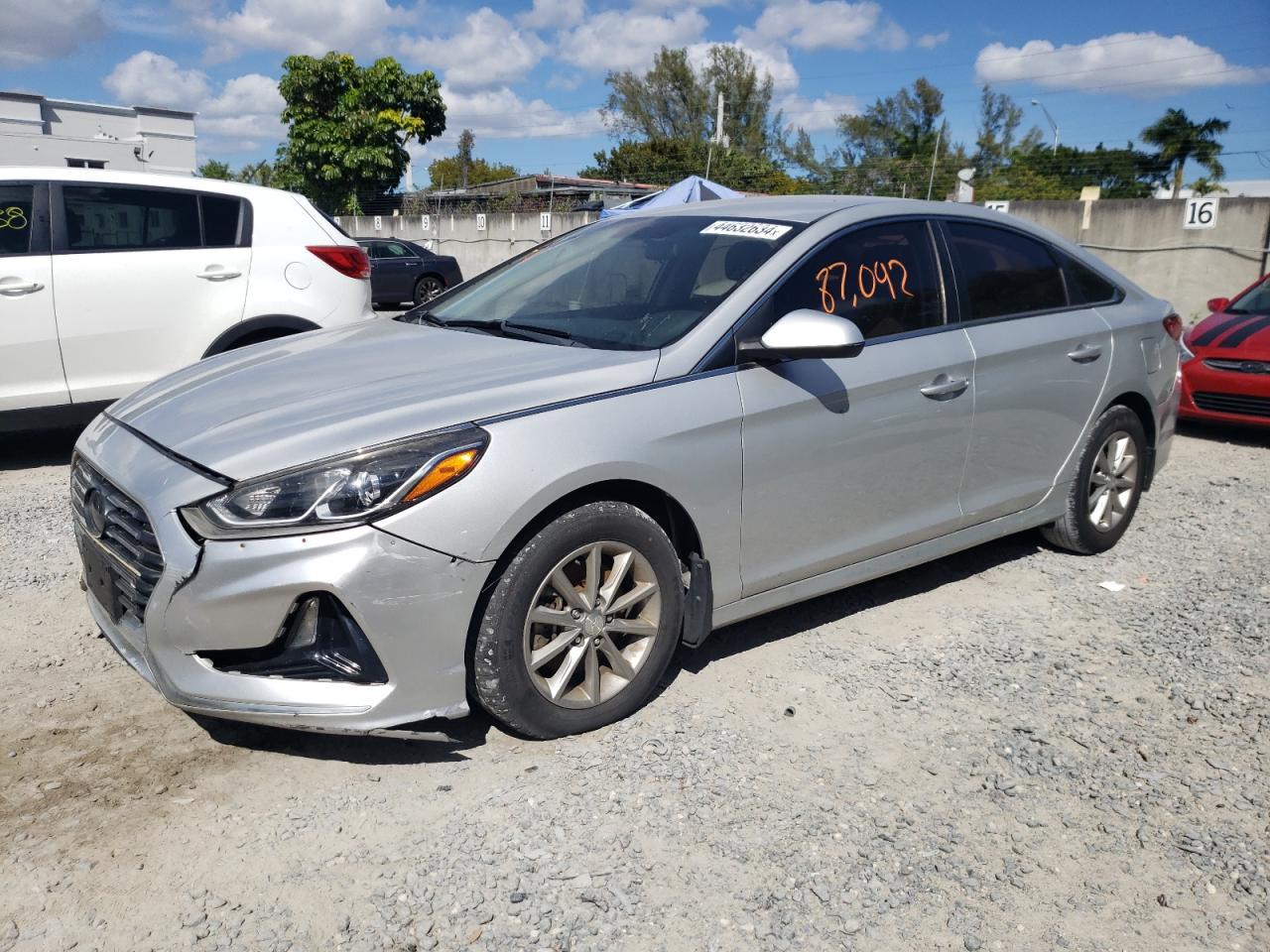 2018 HYUNDAI SONATA SE car image