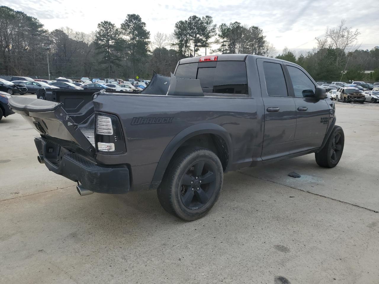 2019 RAM 1500 CLASS - Image 3