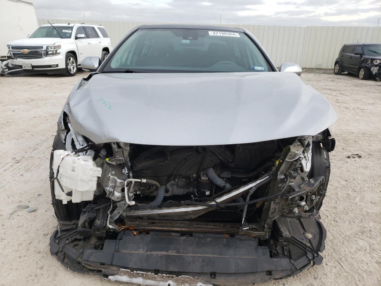 2019 TOYOTA CAMRY XSE - Фото 5
