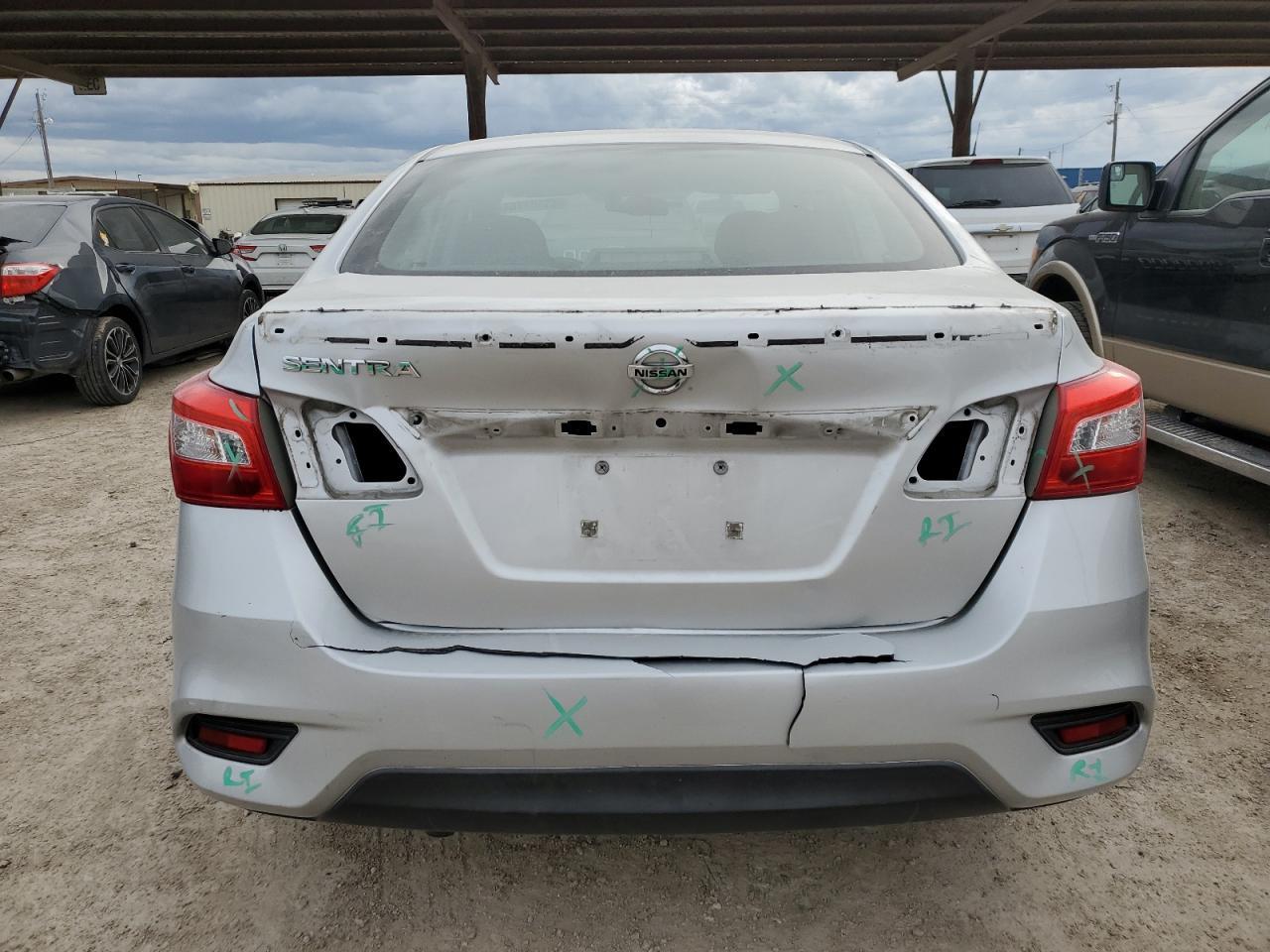 2017 NISSAN SENTRA S - Фото 6