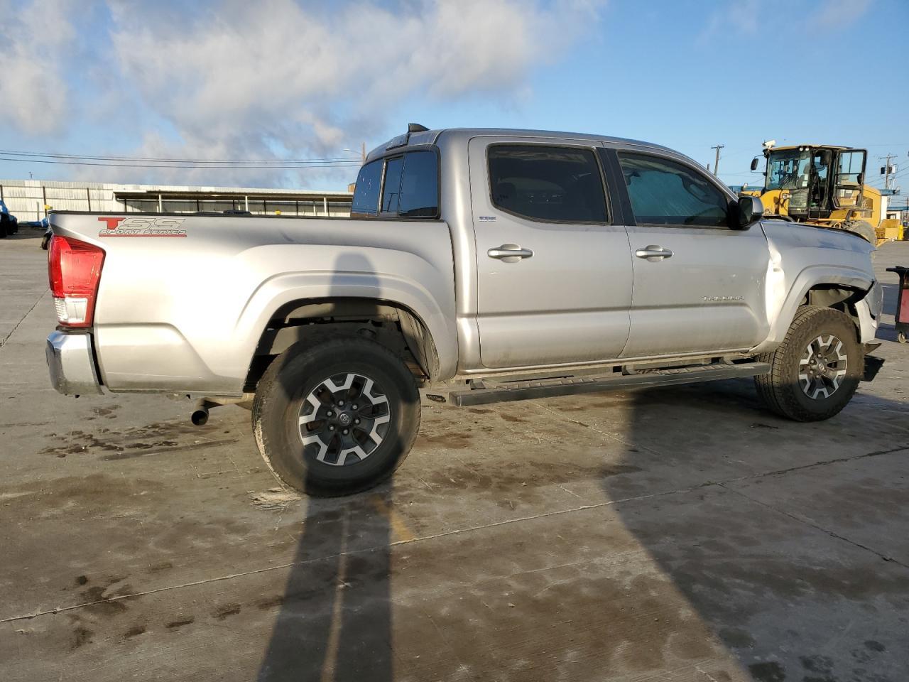 2016 TOYOTA TACOMA DOU - Image 3