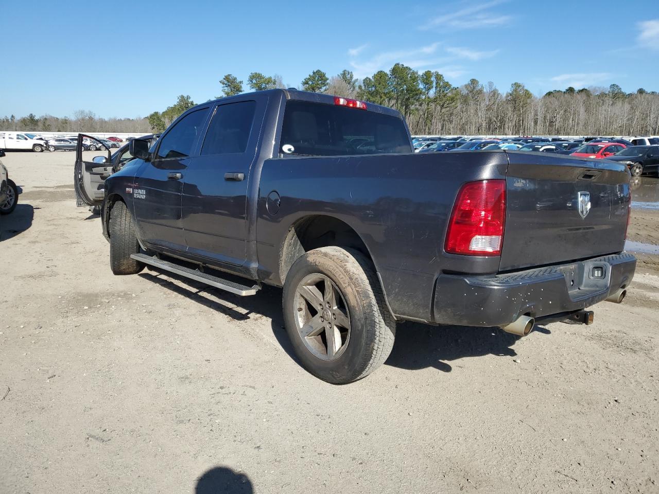 2017 RAM 1500 ST - Image 2