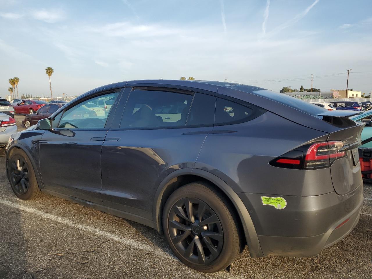 2023 TESLA MODEL X - Image 2