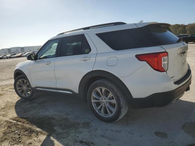 2022 Ford Explorer Xlt - Фото 2