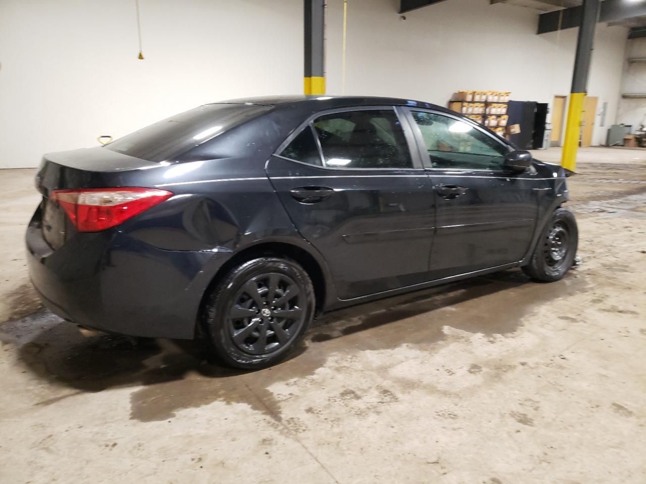 2018 TOYOTA COROLLA L - Фото 3