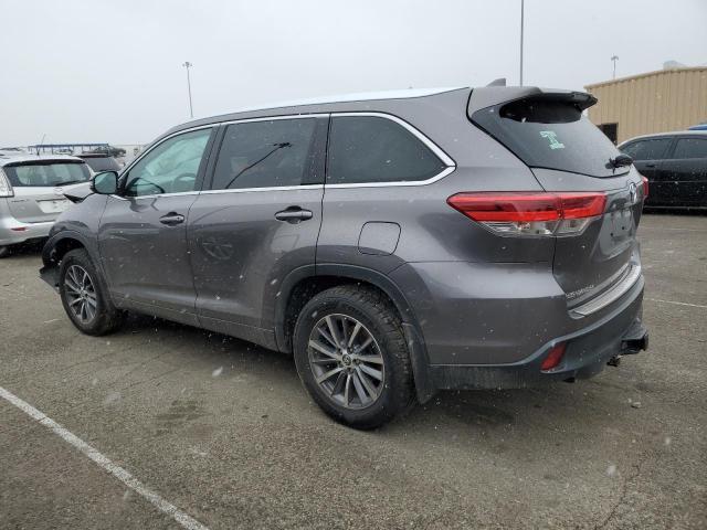 2019 Toyota Highlander Se - Фото 2