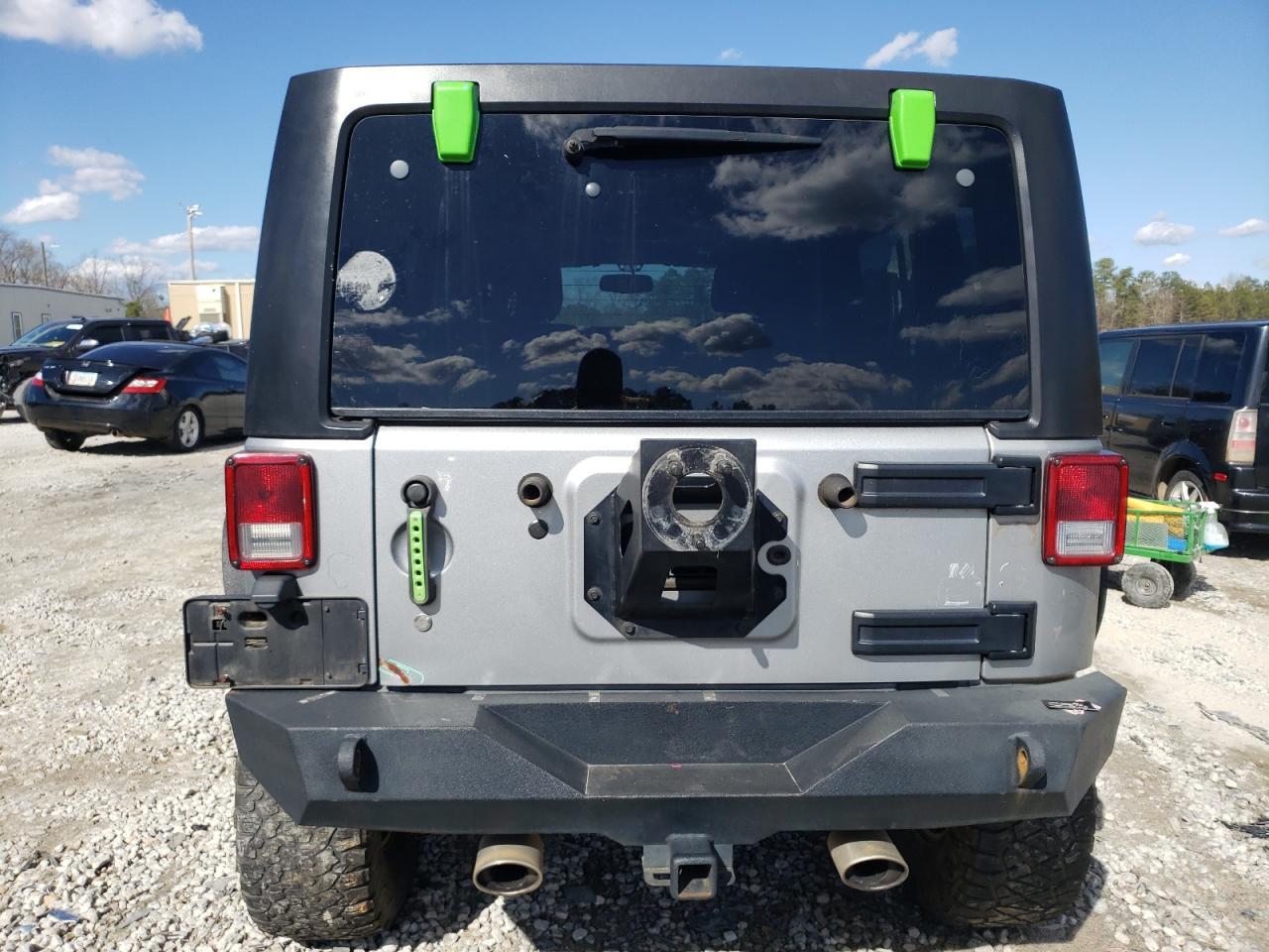 2015 JEEP WRANGLER U - Image 6