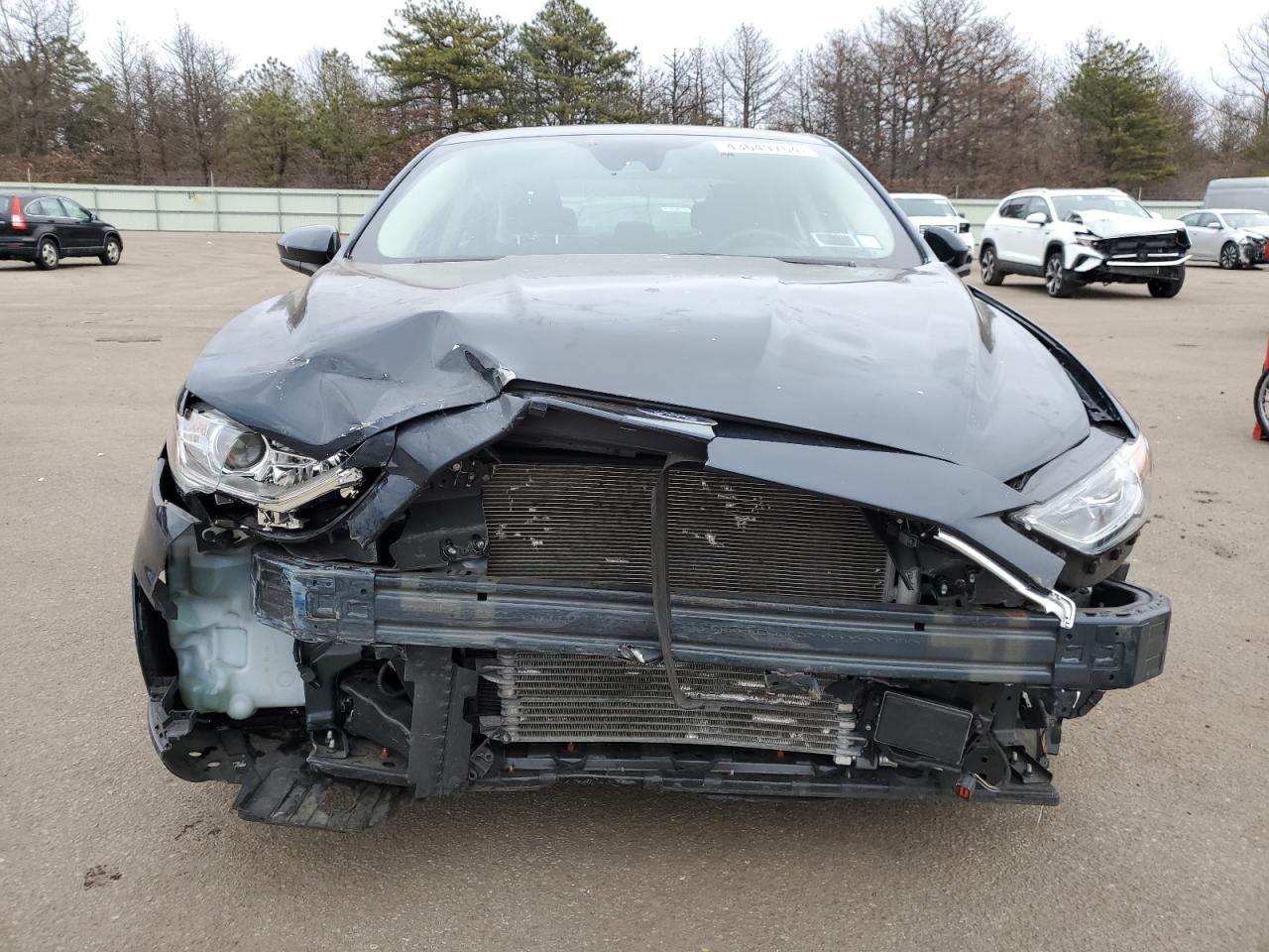 2020 FORD FUSION SE - Image 5