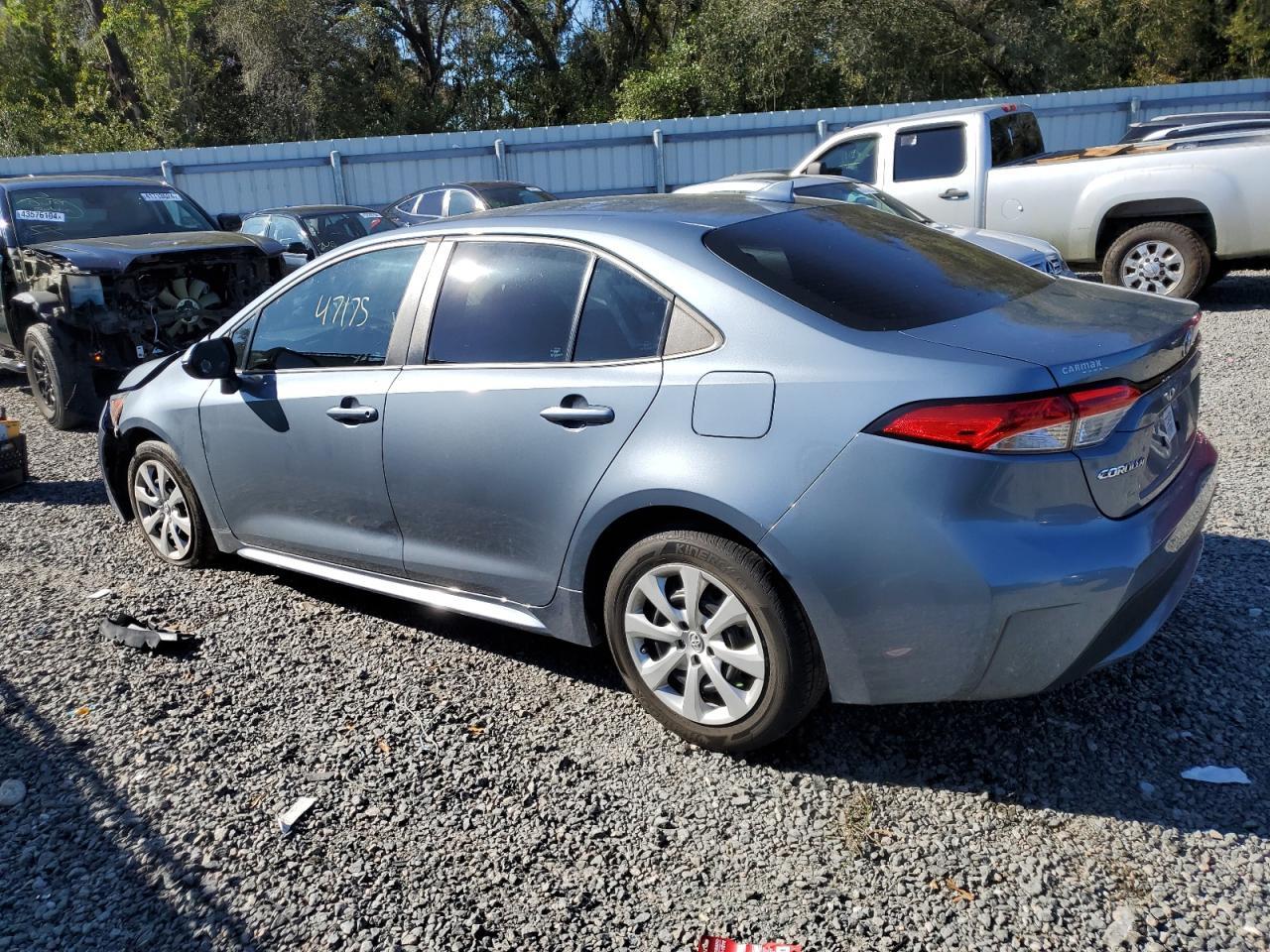 2021 TOYOTA COROLLA LE - Фото 2