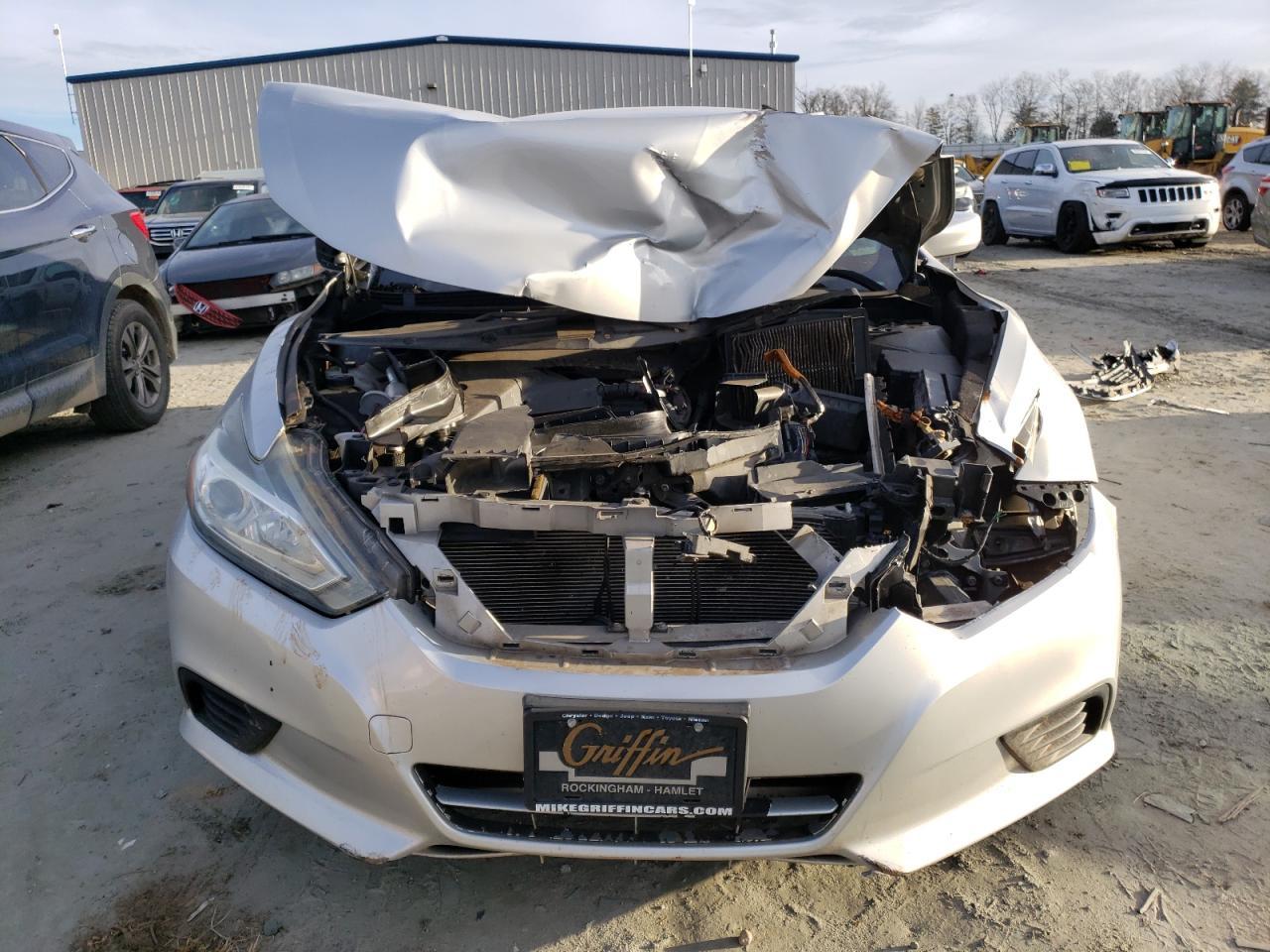 2016 NISSAN ALTIMA 2.5 - Фото 5