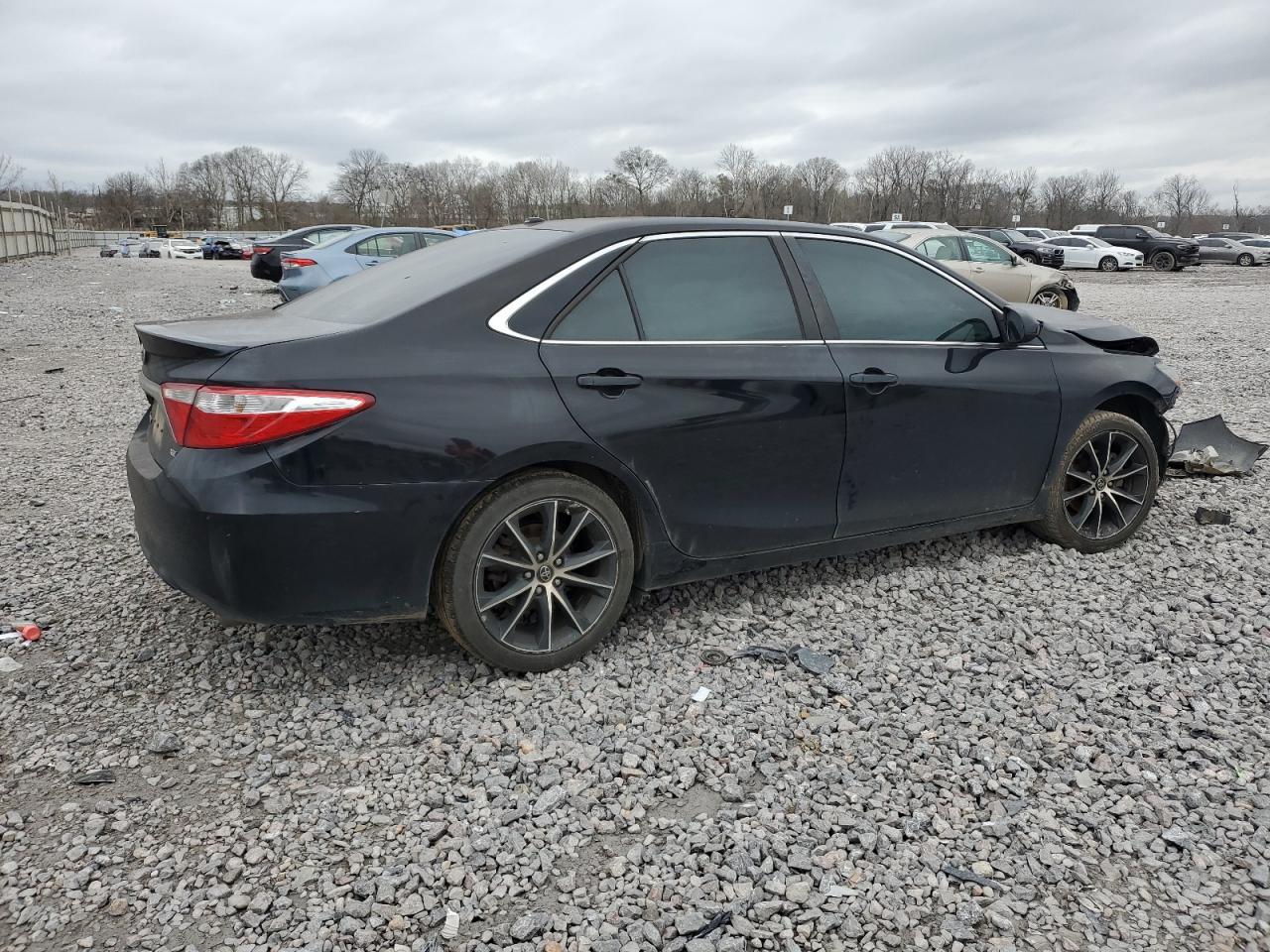 2017 TOYOTA CAMRY LE - Image 3