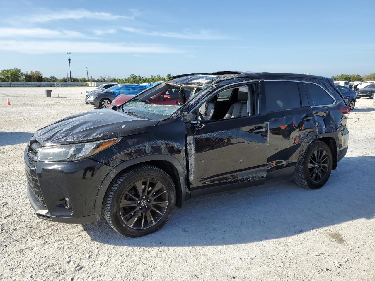 2019 TOYOTA HIGHLANDER