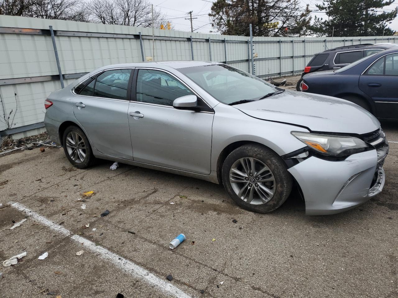 2016 TOYOTA CAMRY LE - Image 4