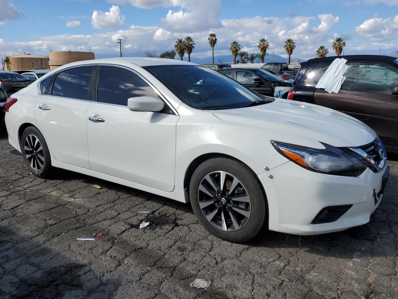 2018 NISSAN ALTIMA 2.5 - Фото 4